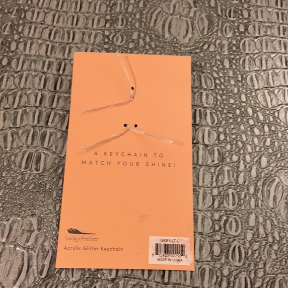 NWT C key chain - Picture 2 of 3